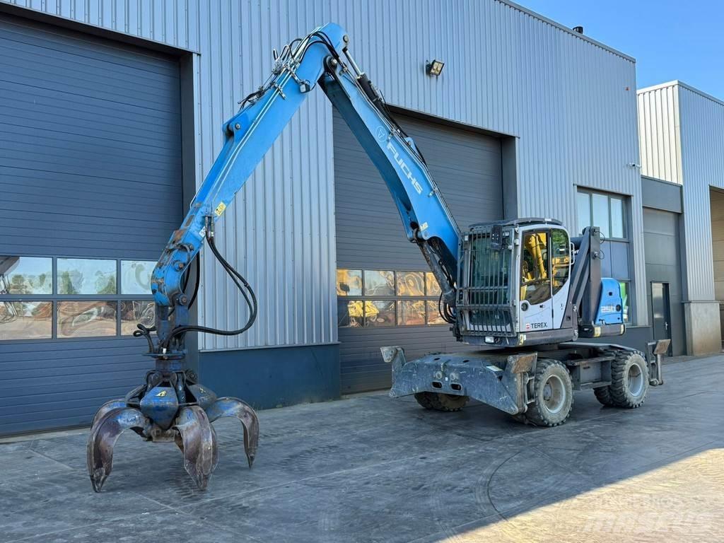 Fuchs MHL 250 E Materialumschlag