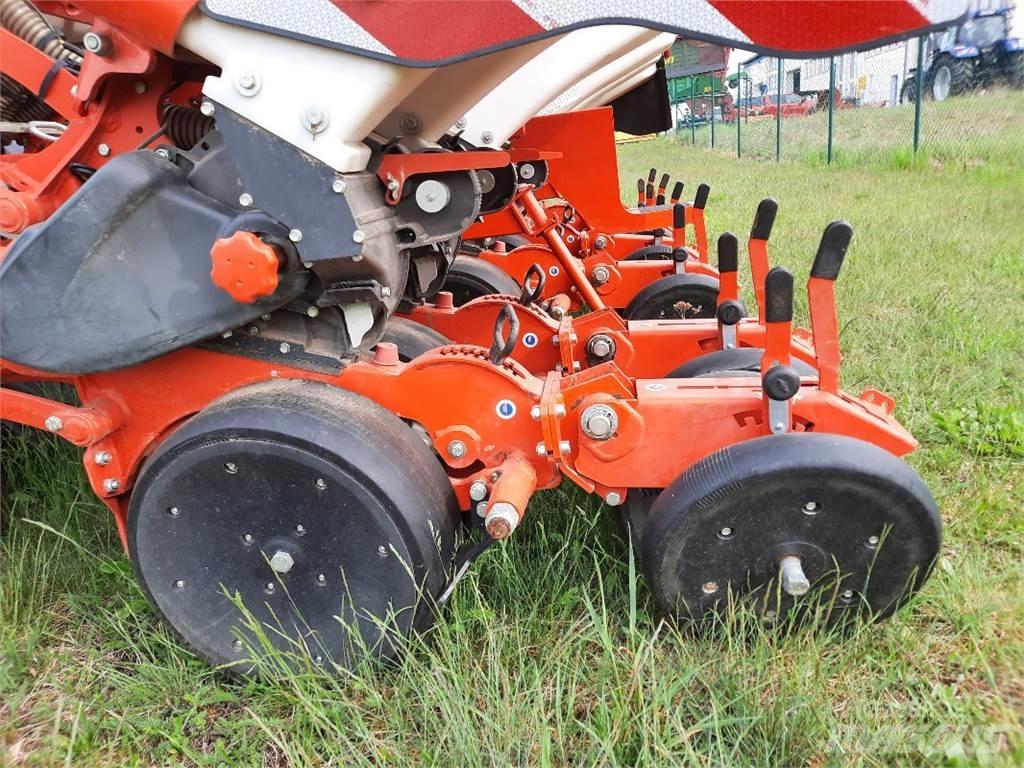 Kuhn Maxima 3RT Präzisionssaatmaschinen