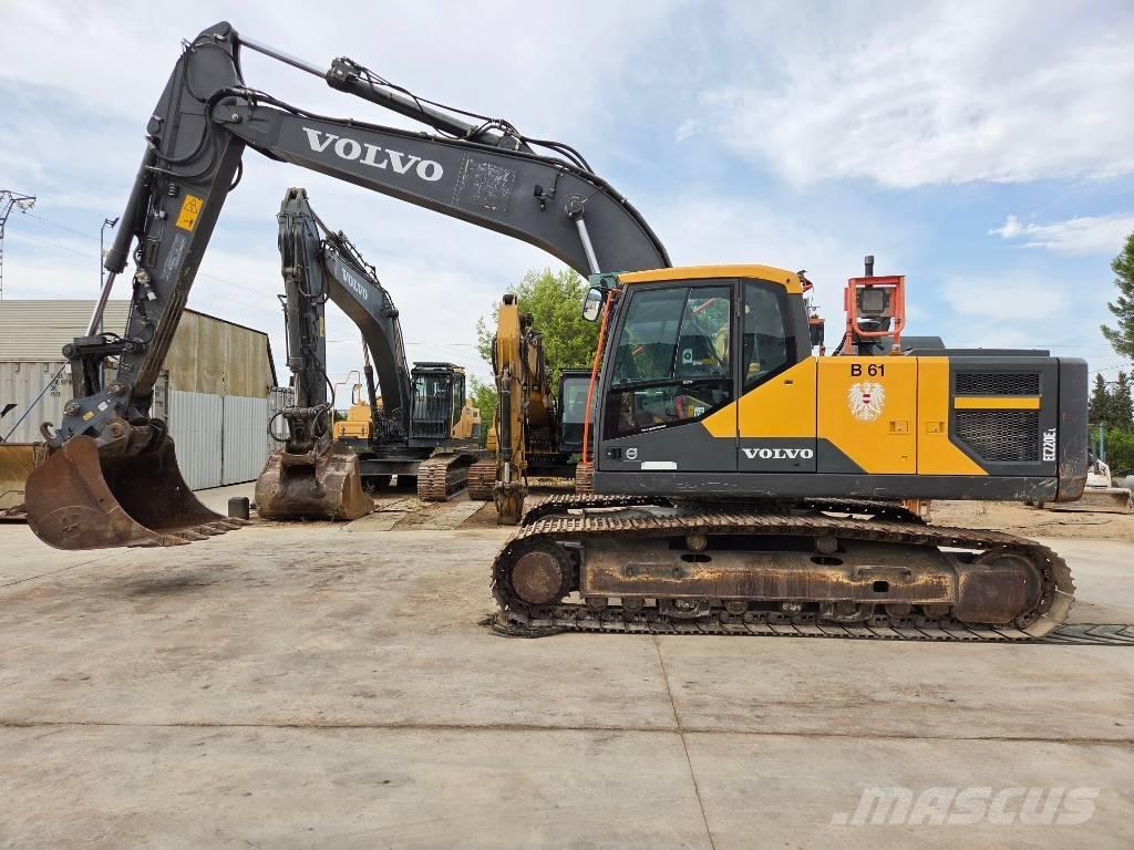 Volvo EC 220 E Raupenbagger