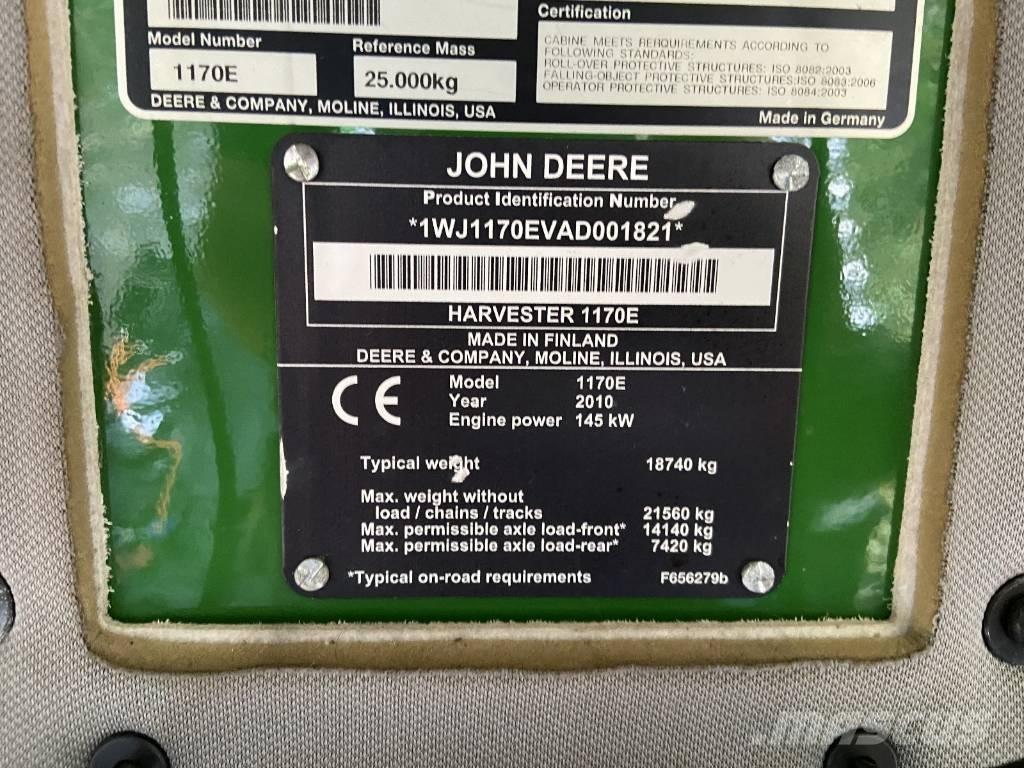John Deere 1170 E Harvester