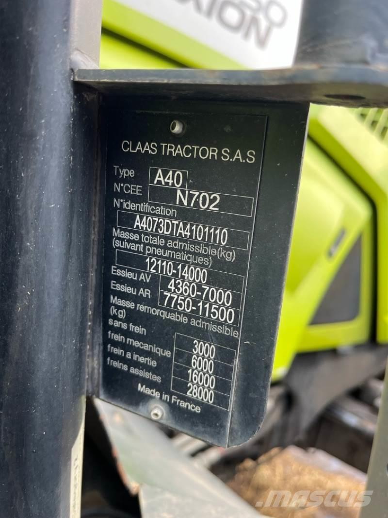 CLAAS Axion 850 Traktoren