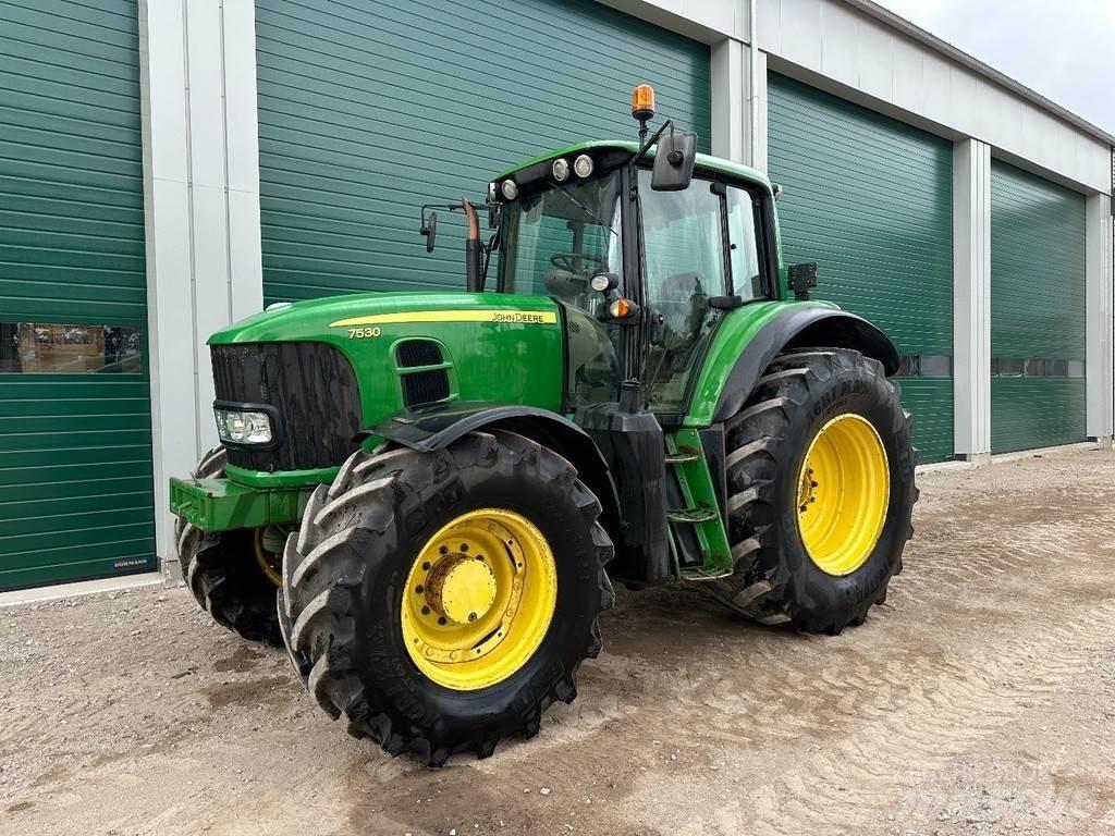 John Deere 7530 Traktoren