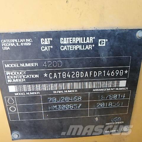 CAT 420 D Baggerlader