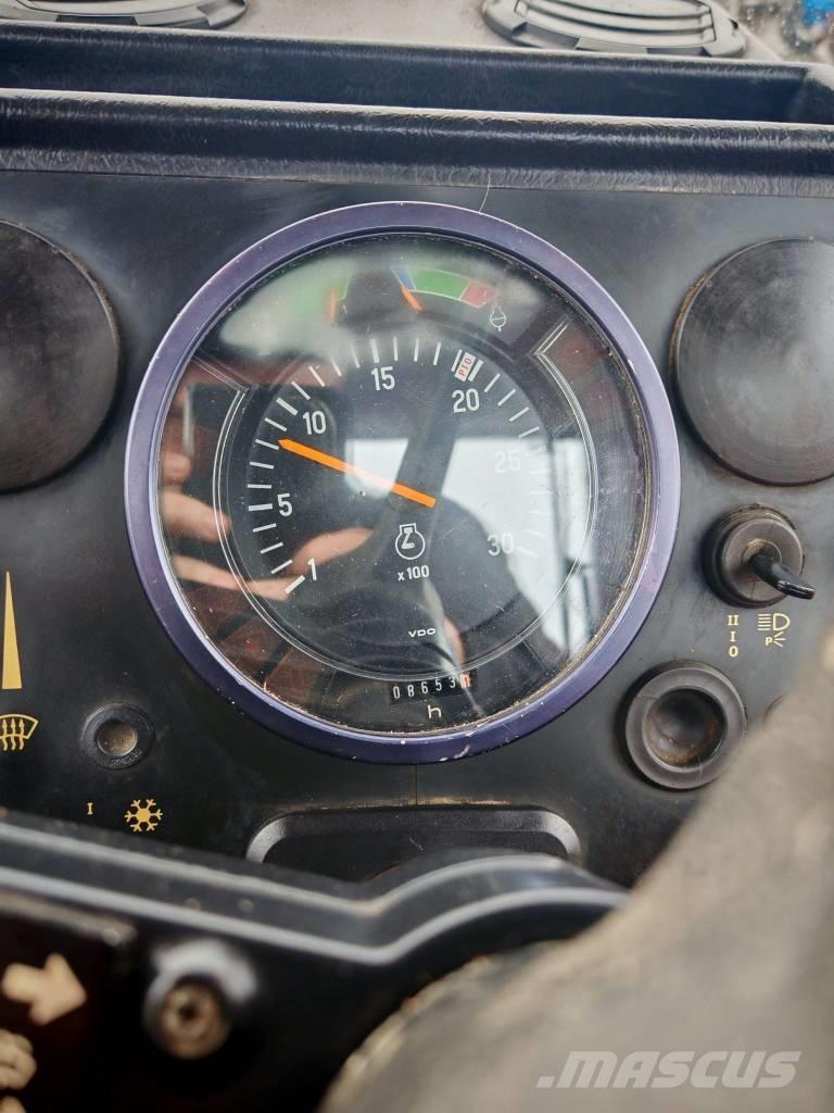 Valmet 705 Traktoren