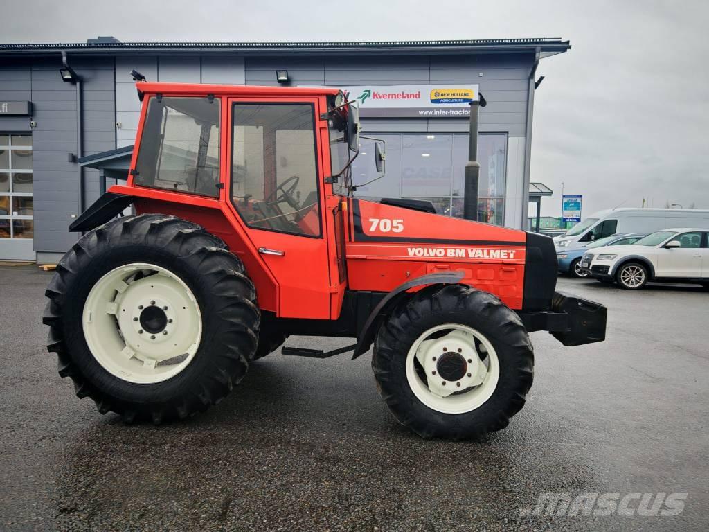 Valmet 705 Traktoren