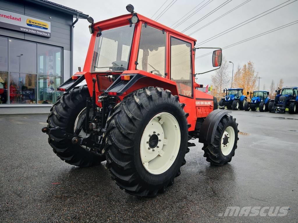 Valmet 705 Traktoren