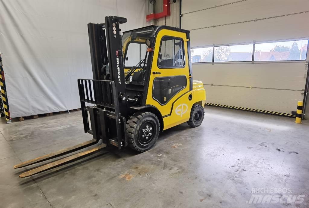 EP CPCD35T8S4S Dieselstapler