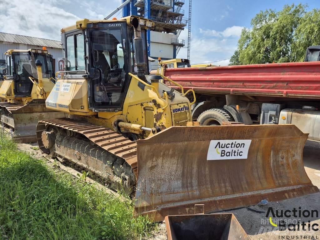 Komatsu D51 Bulldozer