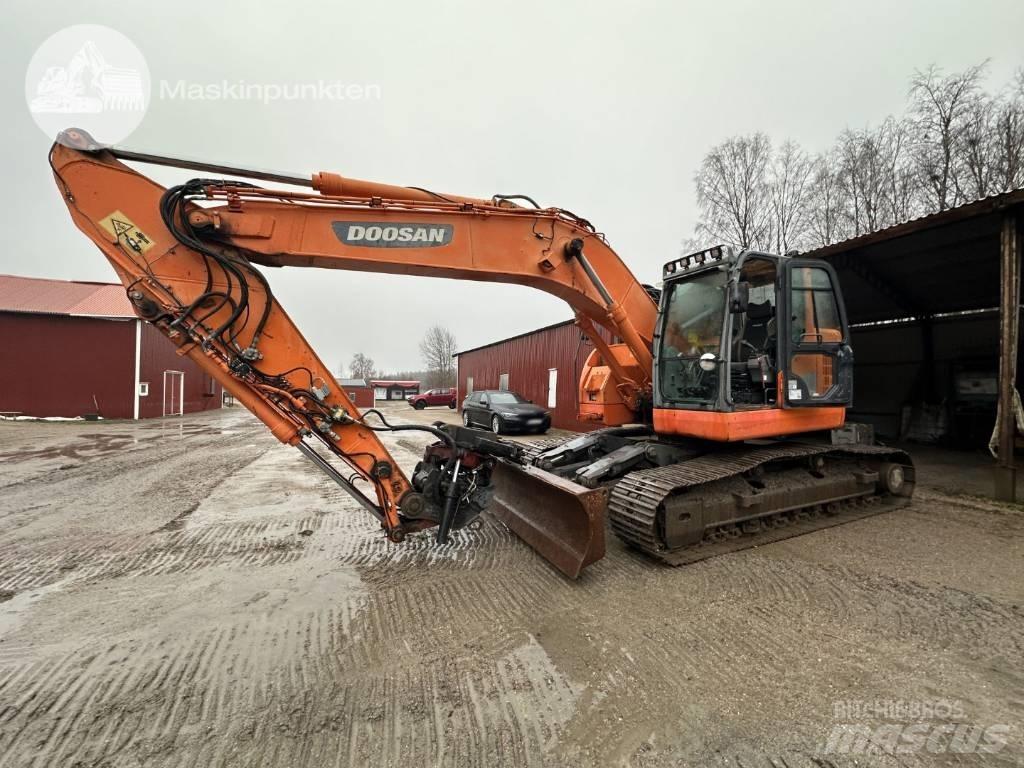 Doosan DX 235 LCR Raupenbagger