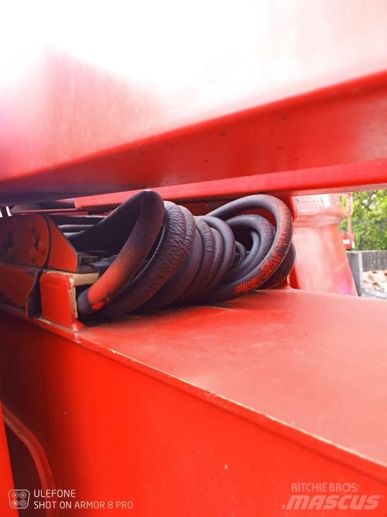 JLG 600 AJ Gelenkteleskoparbeitsbühnen