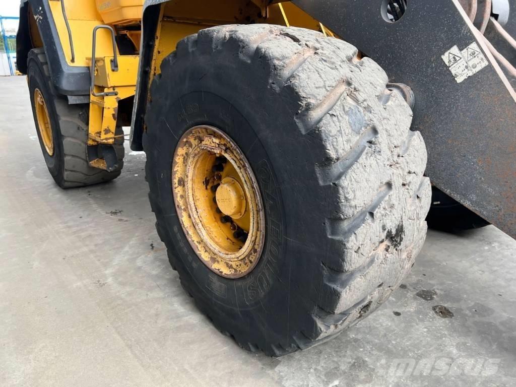 Volvo L180G Radlader