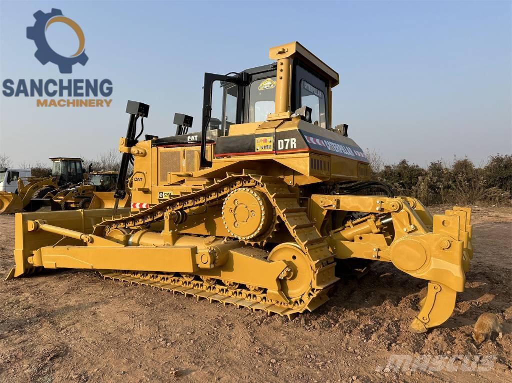 CAT D7R Bulldozer