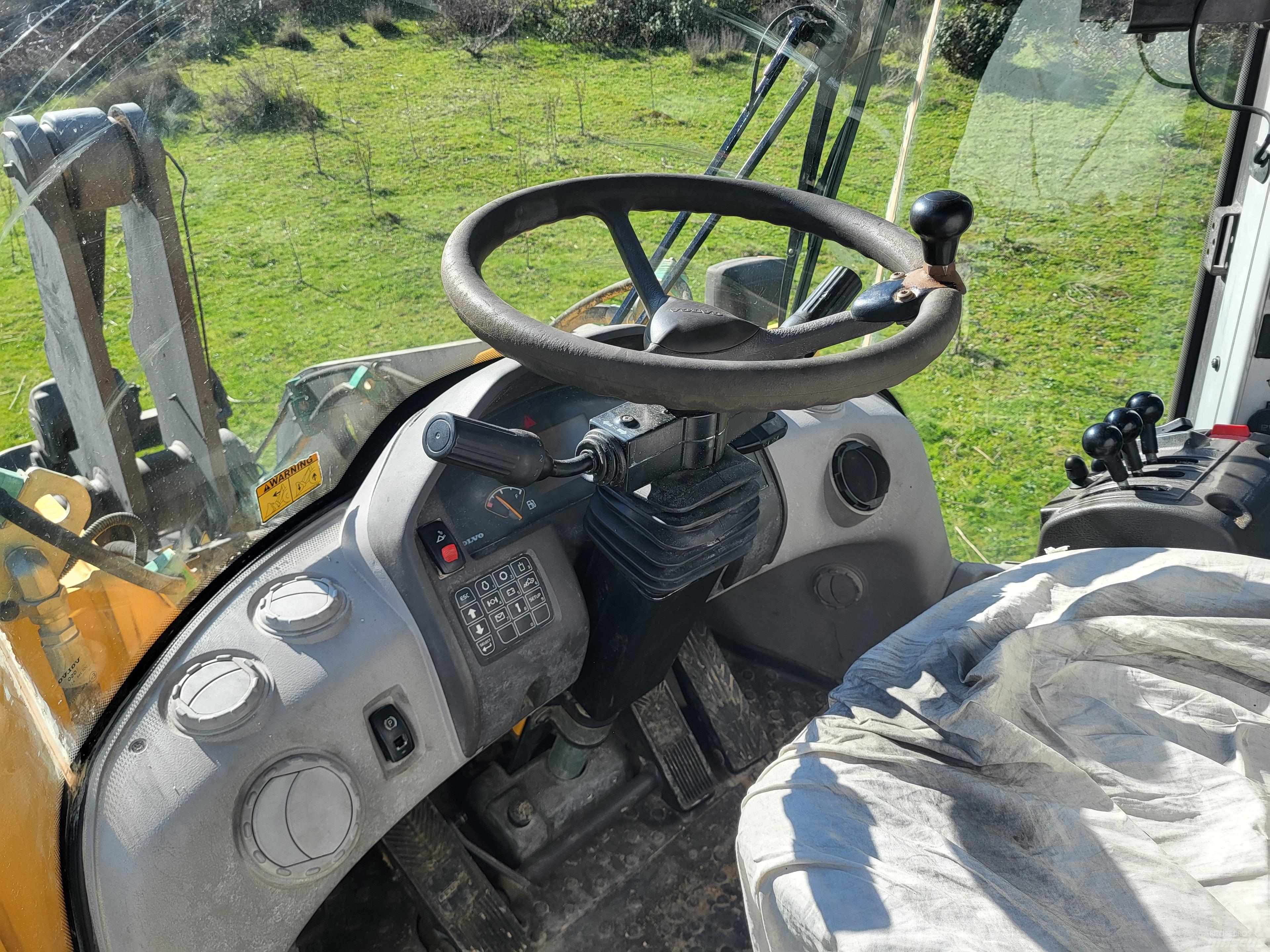 Volvo L90f Radlader