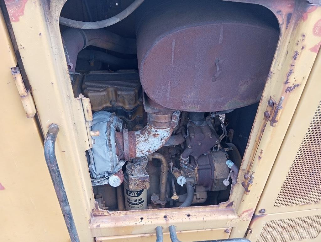 CAT 24 M Grader
