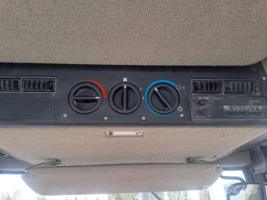 Case IH 685 XL Traktoren