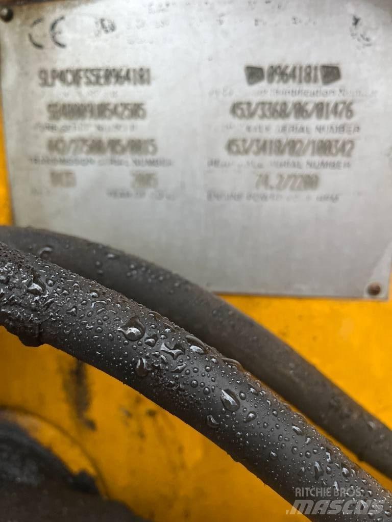 JCB 4 X Radlader