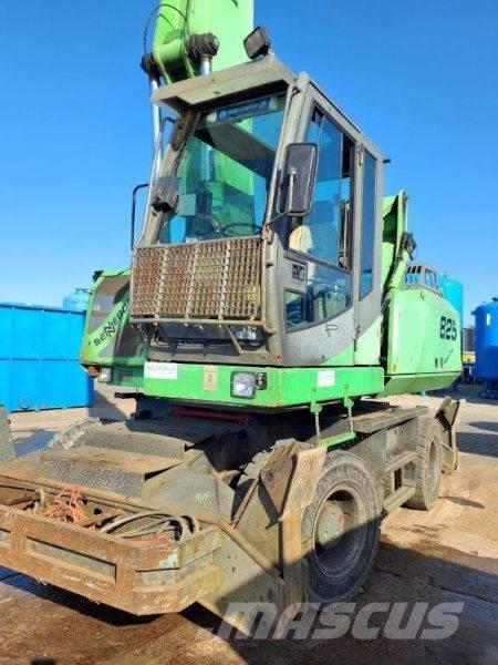 Sennebogen 825 Materialumschlag