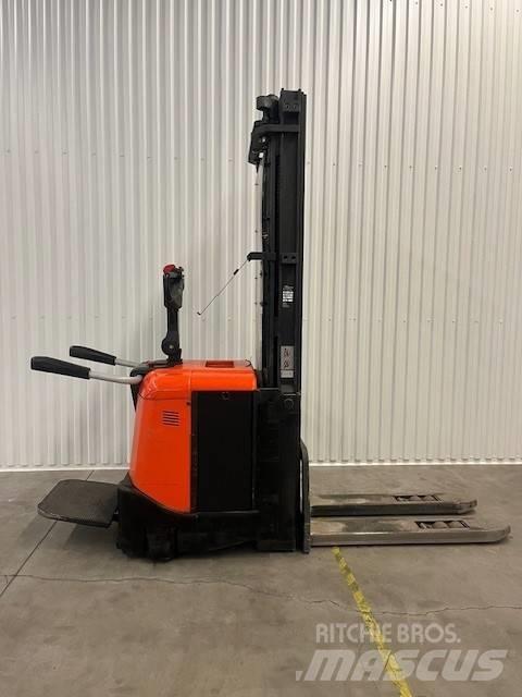 BT SPE 125 L Deichselstapler