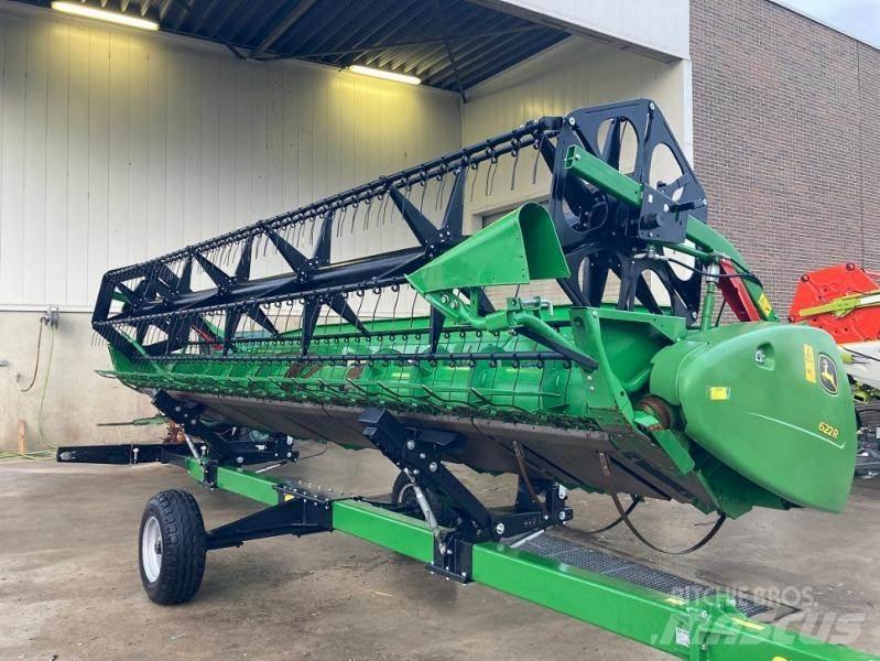 John Deere T 550 i Mähdrescher