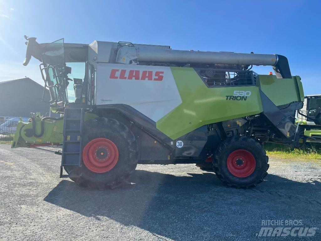 CLAAS Trion Mähdrescher