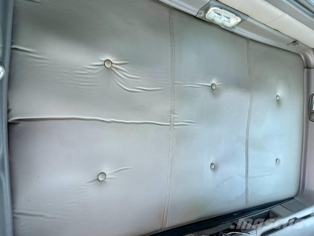 Kenworth T800 Absetzkipper