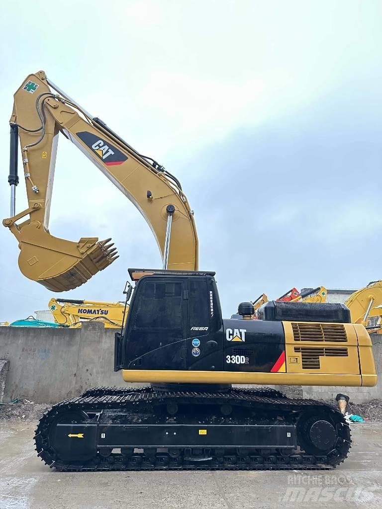 CAT 330 D2 Midibagger  7t - 12t