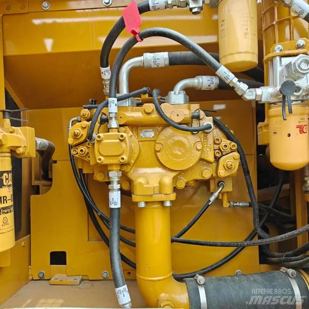 CAT 329 D Raupenbagger