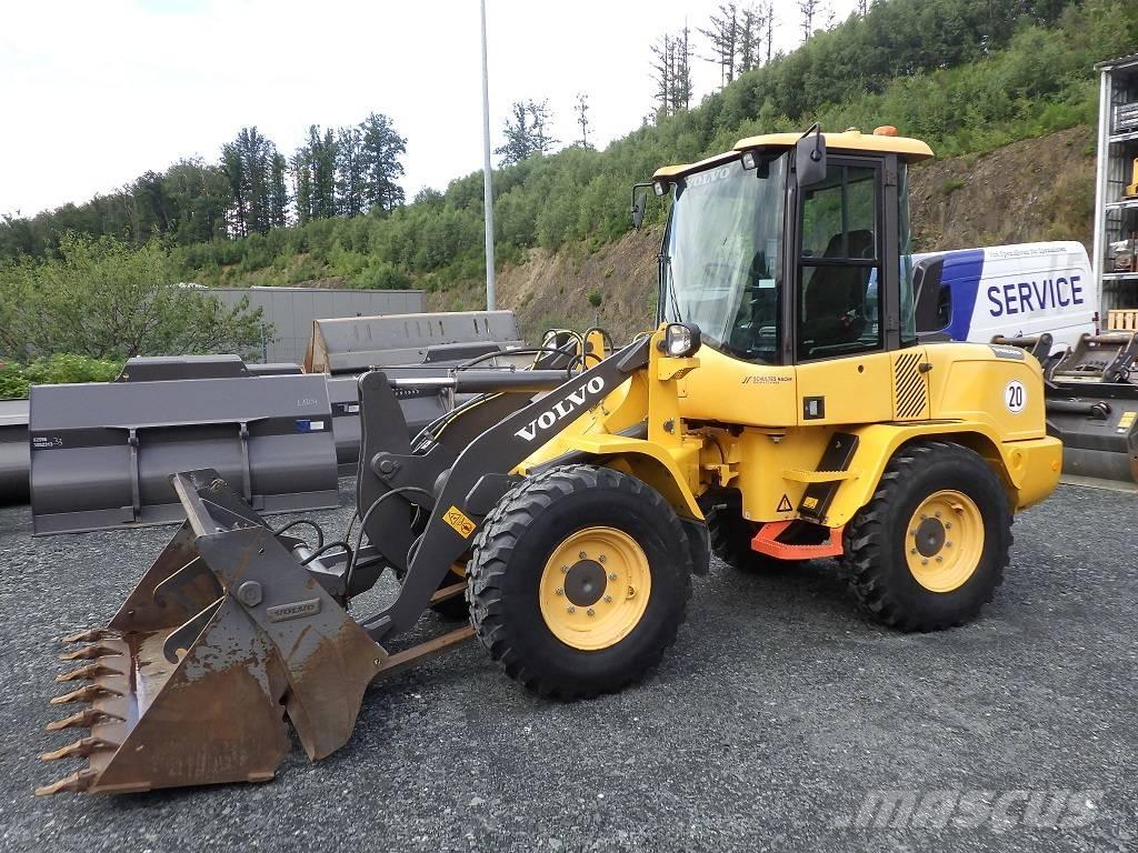 Volvo L 30 G Radlader