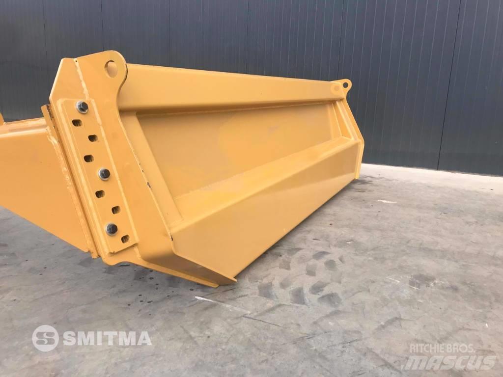 CAT 730C Heckklappe