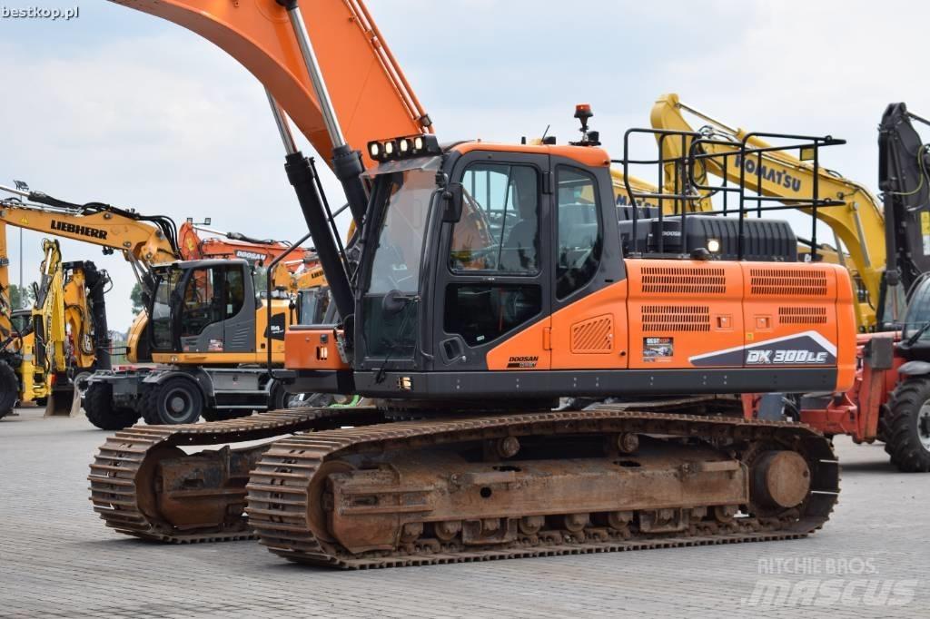 Doosan DX 300 LC-7 Raupenbagger