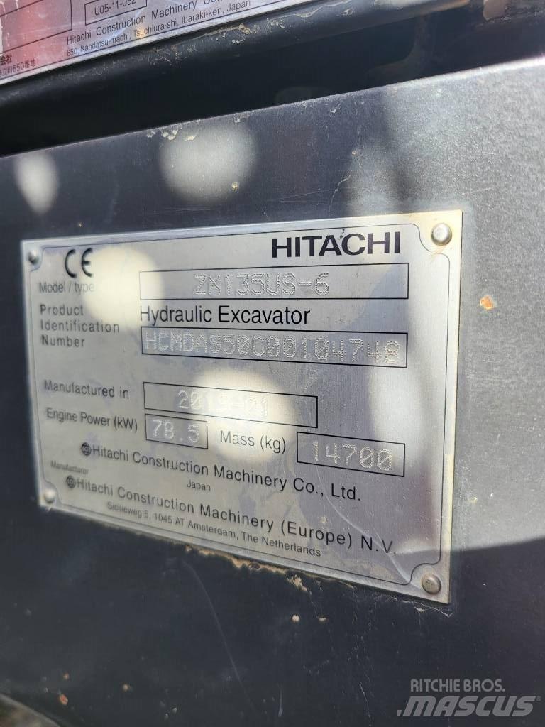 Hitachi ZX 135 US-6 Raupenbagger
