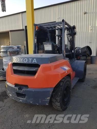 Toyota 8FD70U Dieselstapler