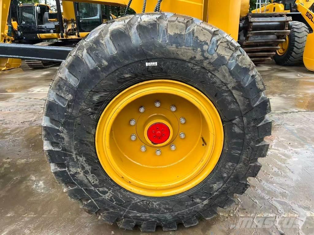XCMG GR 1803 Grader