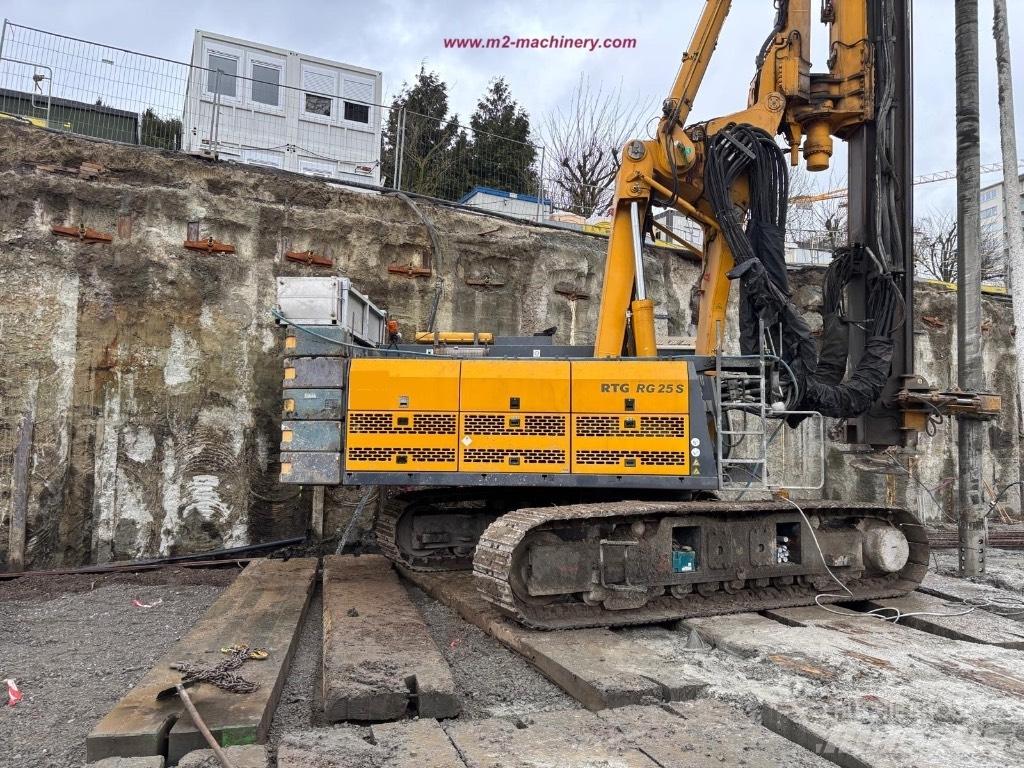 Bauer RTG RG 25 S Schwere Bohrgeräte