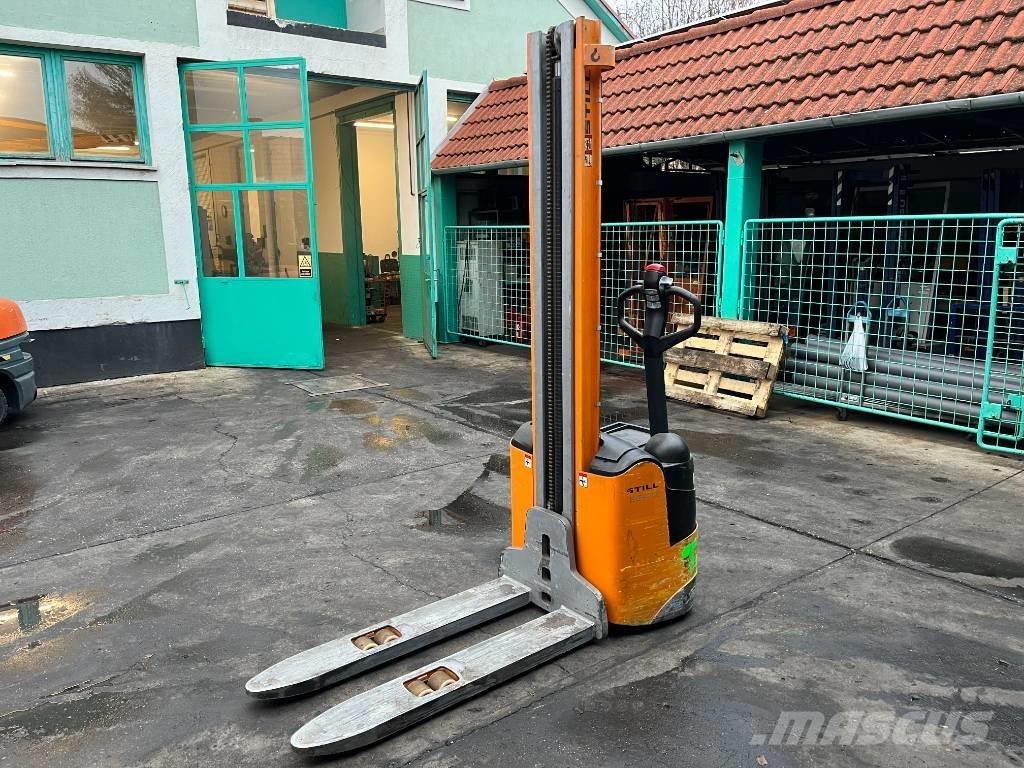 Still EGV12    V-4251 Selbstfahrstapler
