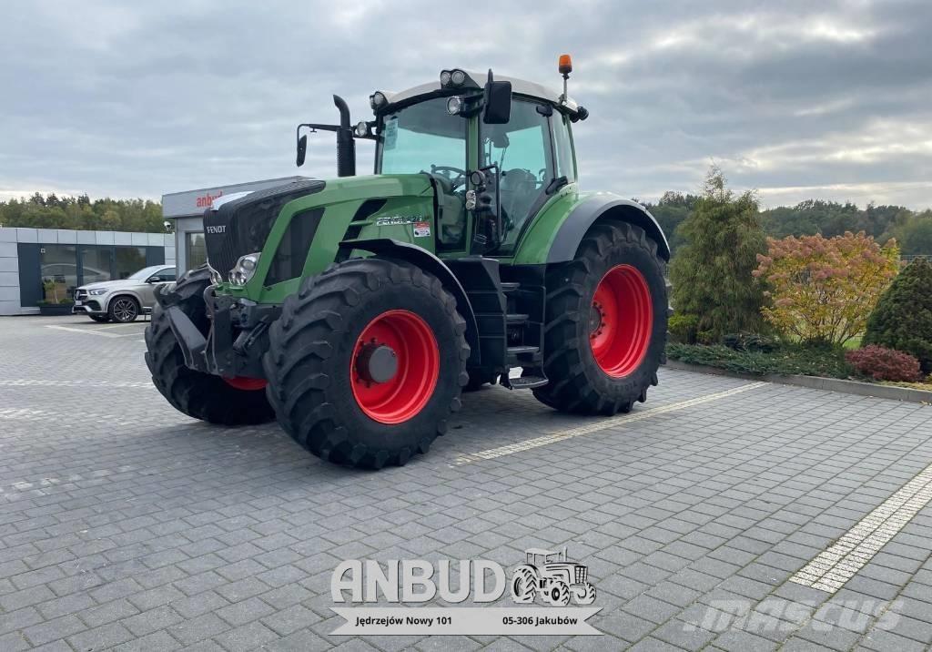 Fendt 826 Vario Traktoren