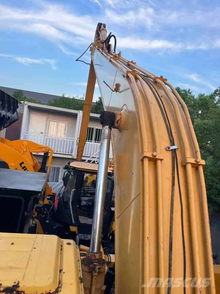 CAT 320 B L Amphibienbagger