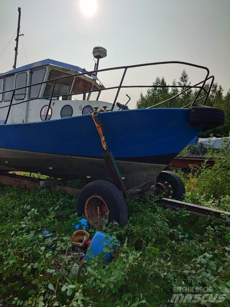  Rami Hinaaja Boote / Prahme