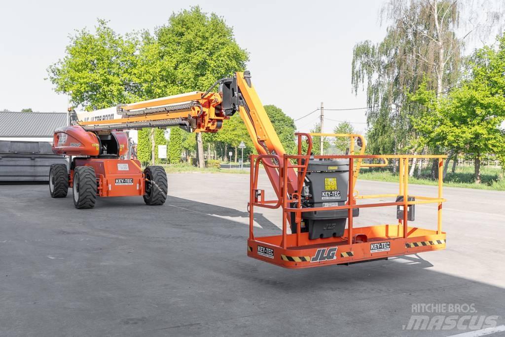 JLG 1350 SJP Teleskopbühnen