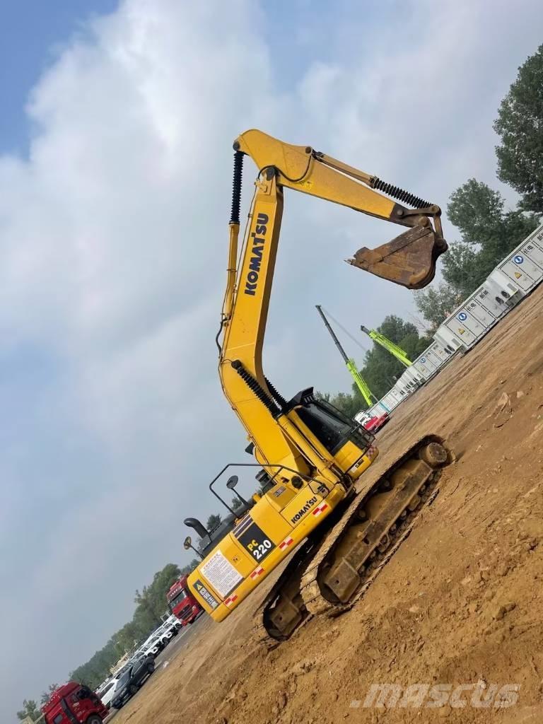 Komatsu PC 220-8 Raupenbagger