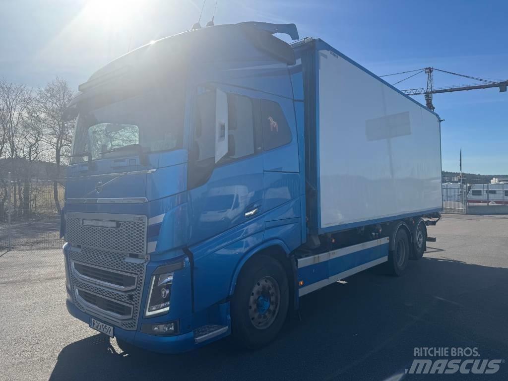 Volvo FH 750 Kleinholztransporter