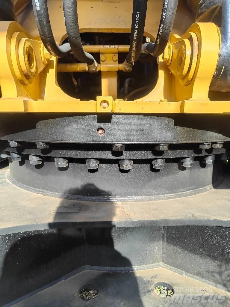 CAT 330 D Raupenbagger