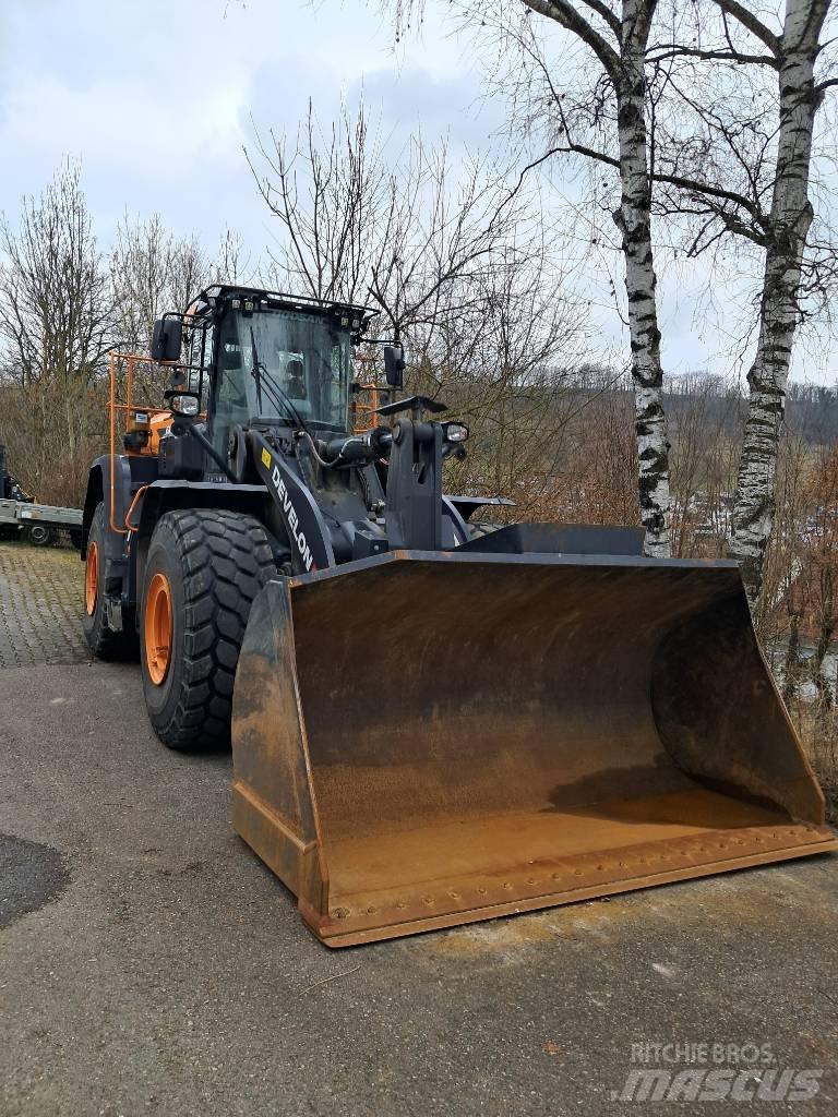 Develon DL 420 CVT-7 Radlader