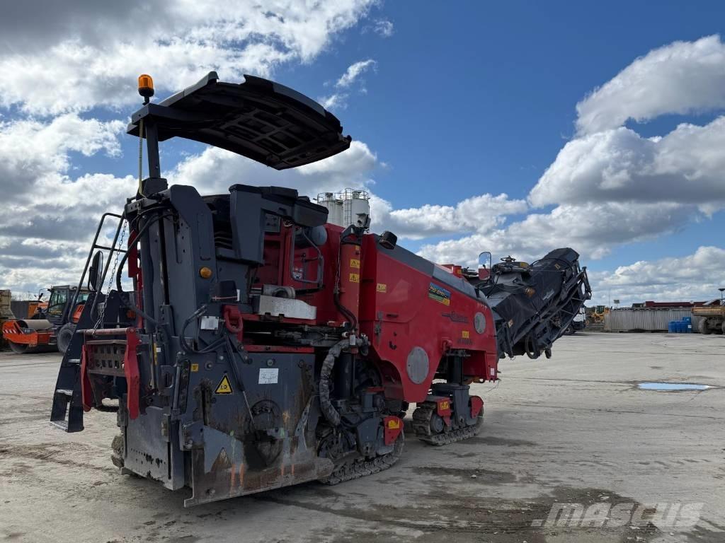 Wirtgen W 100 CFI Asphaltfräsen