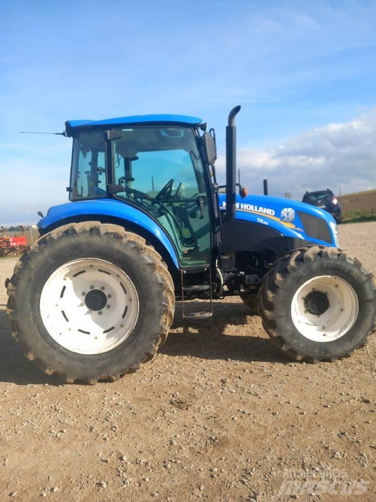 New Holland T 4.85 Traktoren