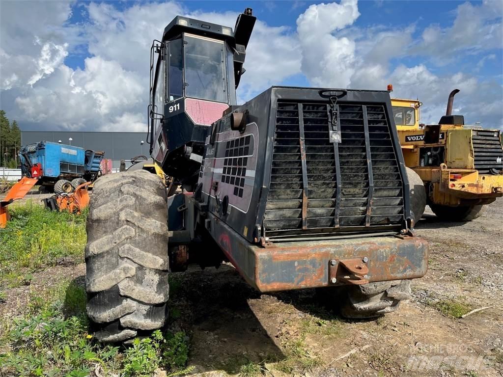 Valmet 911 Harvester