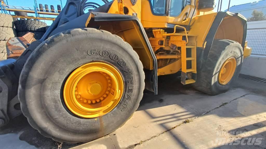 Volvo L 180 F Radlader