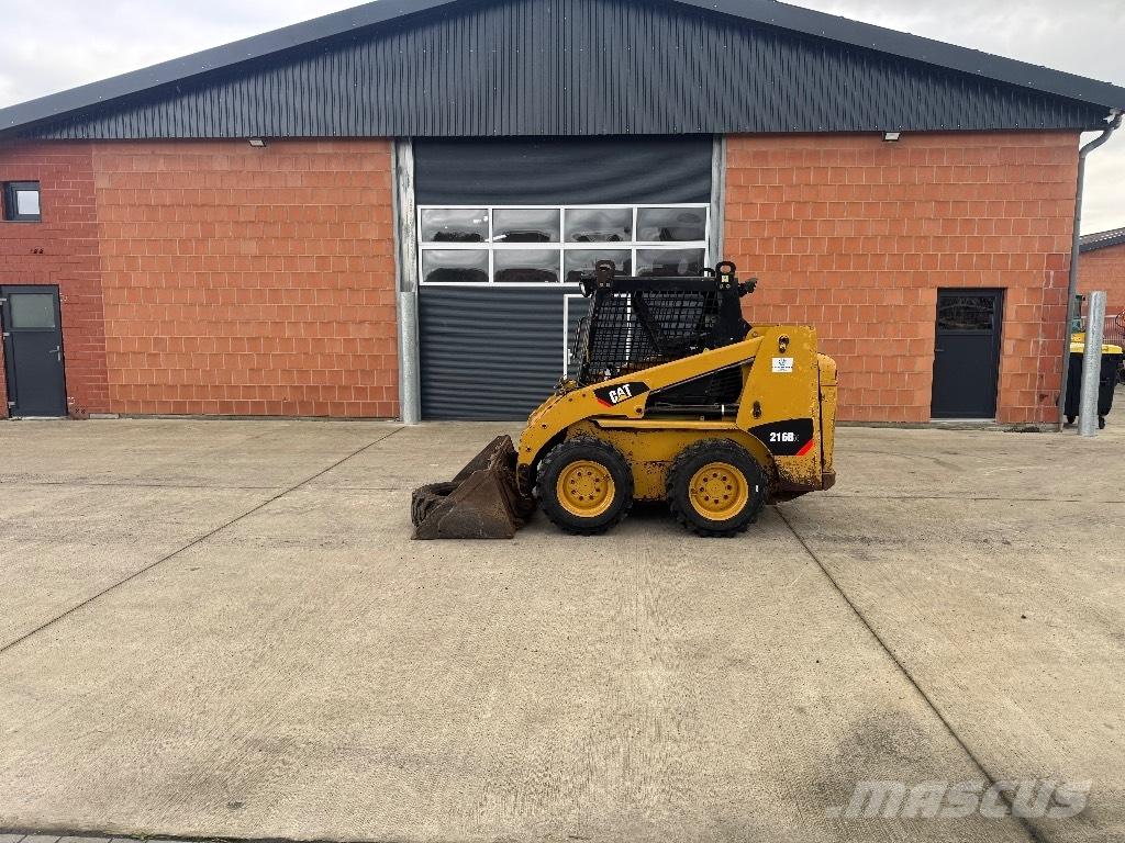 CAT 216 B 3 Kompaktlader