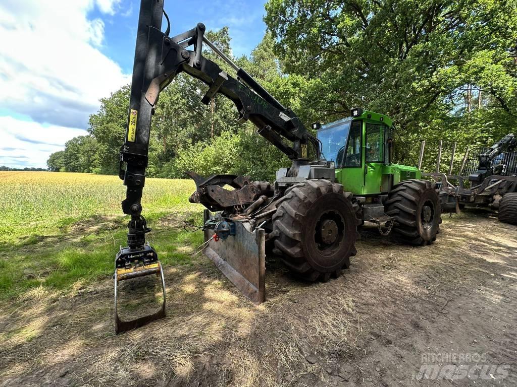 Equus 175N UN Stammholzschlepper