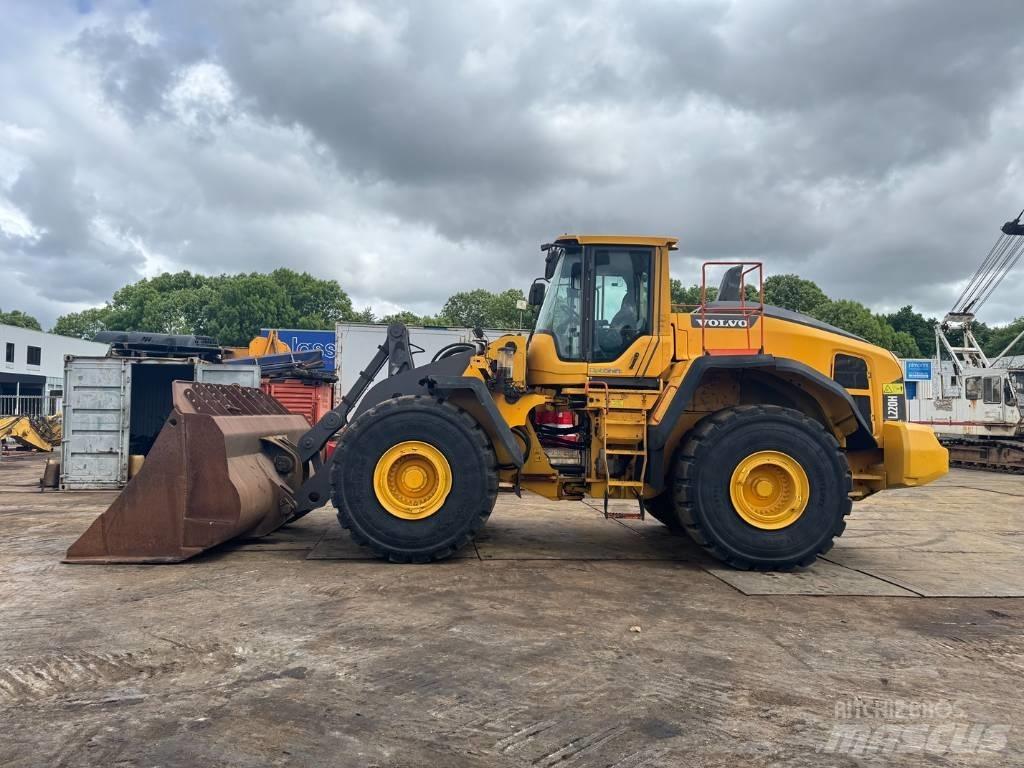 Volvo L 220 H Radlader